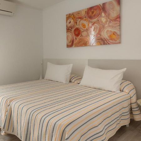 Apartamento 1 Habitacion A 10 M De La Playa, Am Rentals Pollença Eksteriør billede